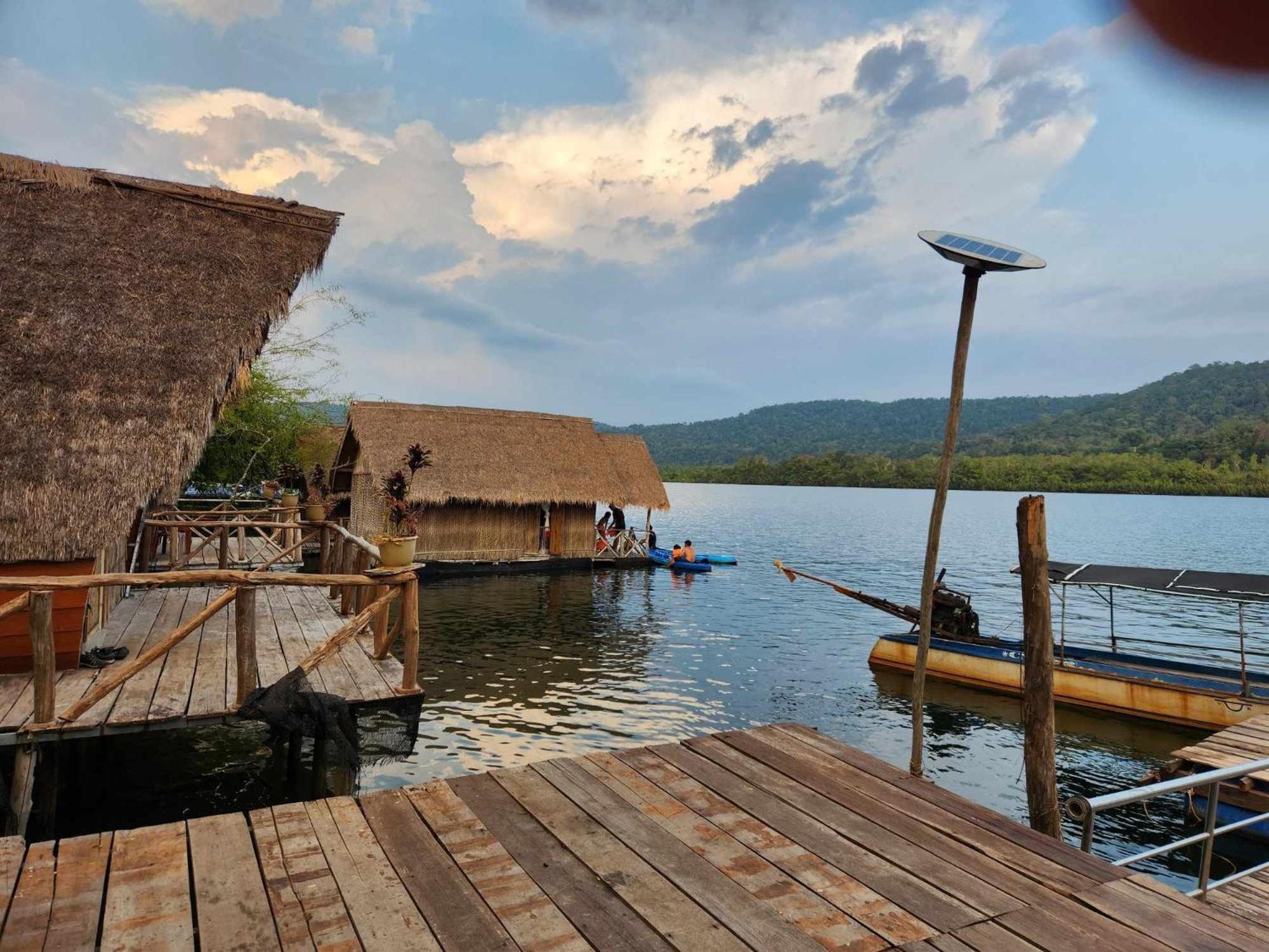 The Floating House Villa Krŏng Kaôh Kŏng Kültér fotó